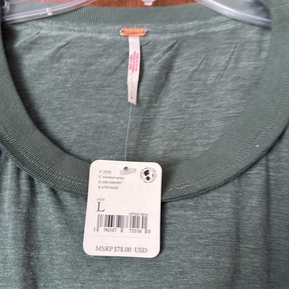 COPY - Free People NWT Fall in Love Tee  Washed Army Green Sz L Ret $78 - Picture 6 of 9